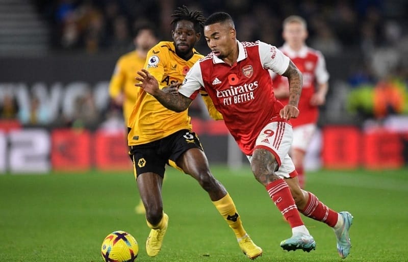 Thành tích gần đây của Wolverhampton Wanderers và Arsenal