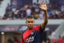 Gia nhập Real Madrid, Mbappe gián tiếp khiến 8 CLB Ligue 1 trước nguy cơ phá sản?