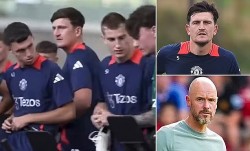 Người hâm mộ MU yêu cầu trao lại băng đội trưởng cho Harry Maguire